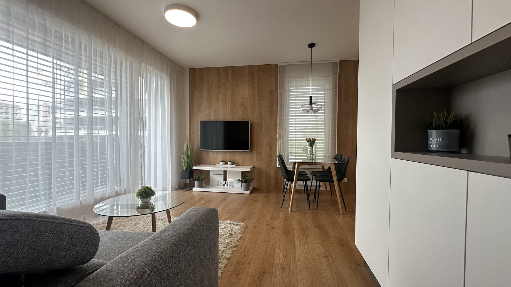 Prodej bytu 2+kk 68 m² — photo 2
