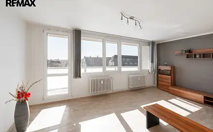 Prodej bytu 2+1 59 m², Čs. armády, Kladno