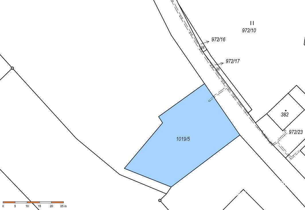 Prodej stavebního pozemku 990 m² – fotografie 2