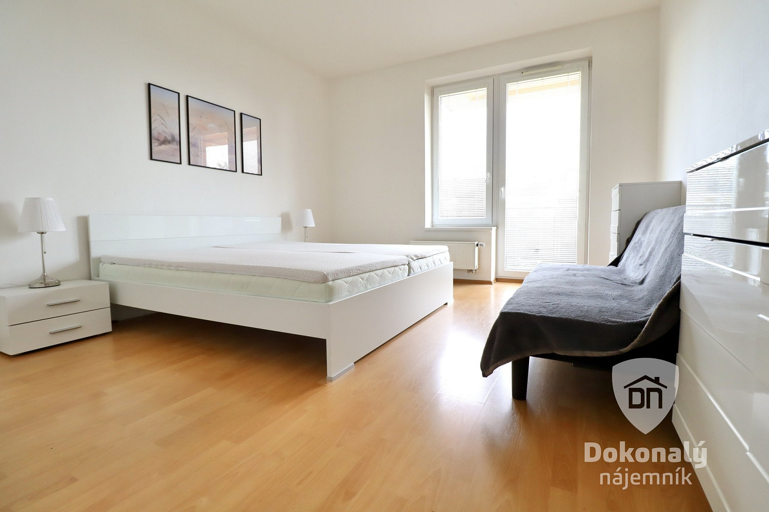 Pronájem bytu 2+kk 64 m² — photo 3