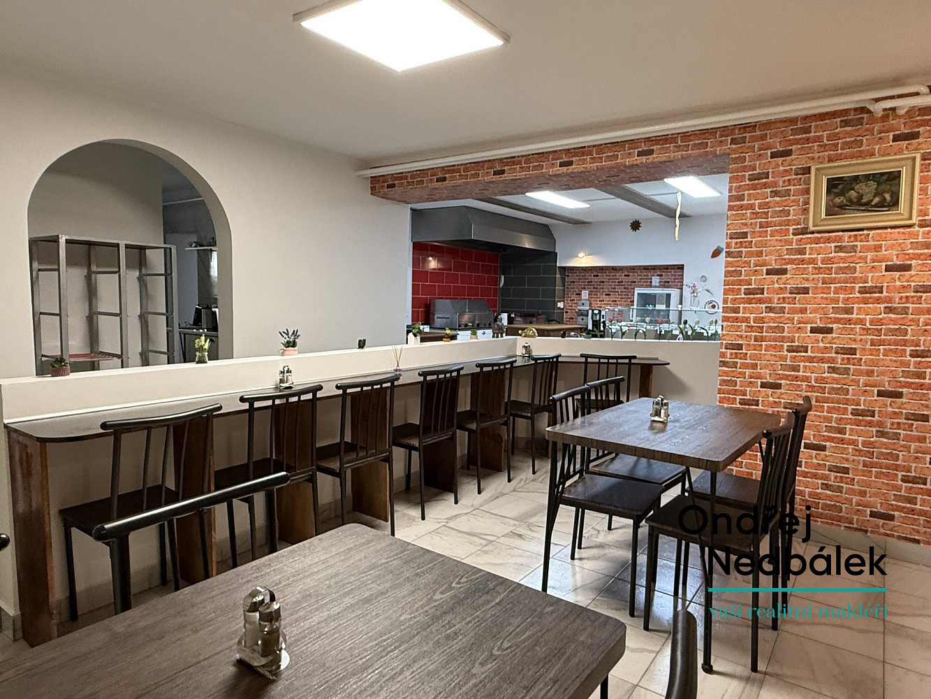 Pronájem restaurace 135 m² – fotografie 2
