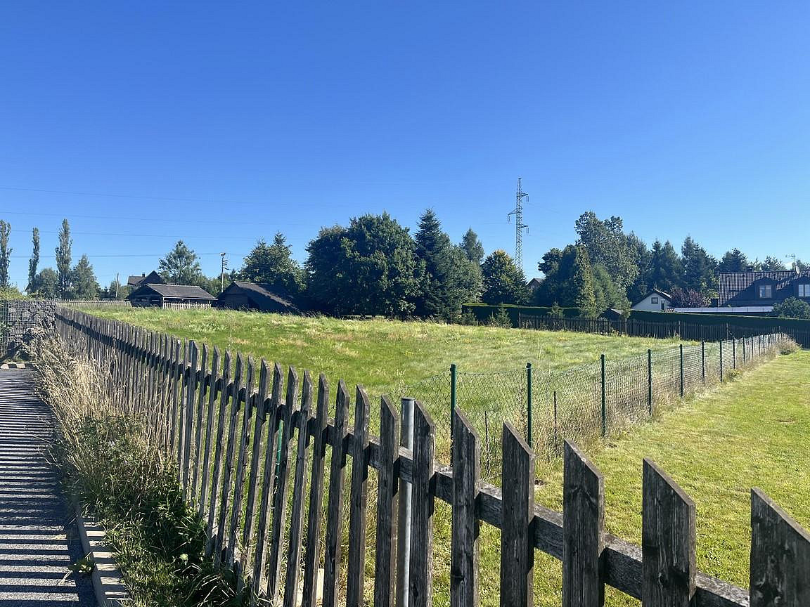 Prodej stavebního pozemku 1 506 m² – fotografie 4