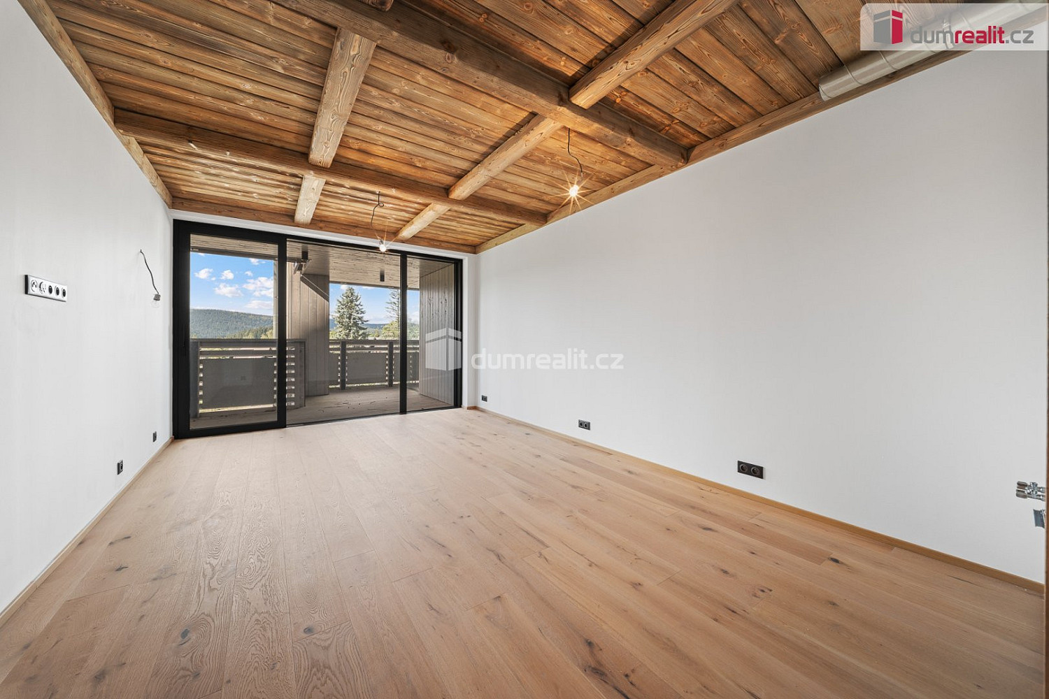 Prodej bytu 1+kk 28 m² – fotografie 2