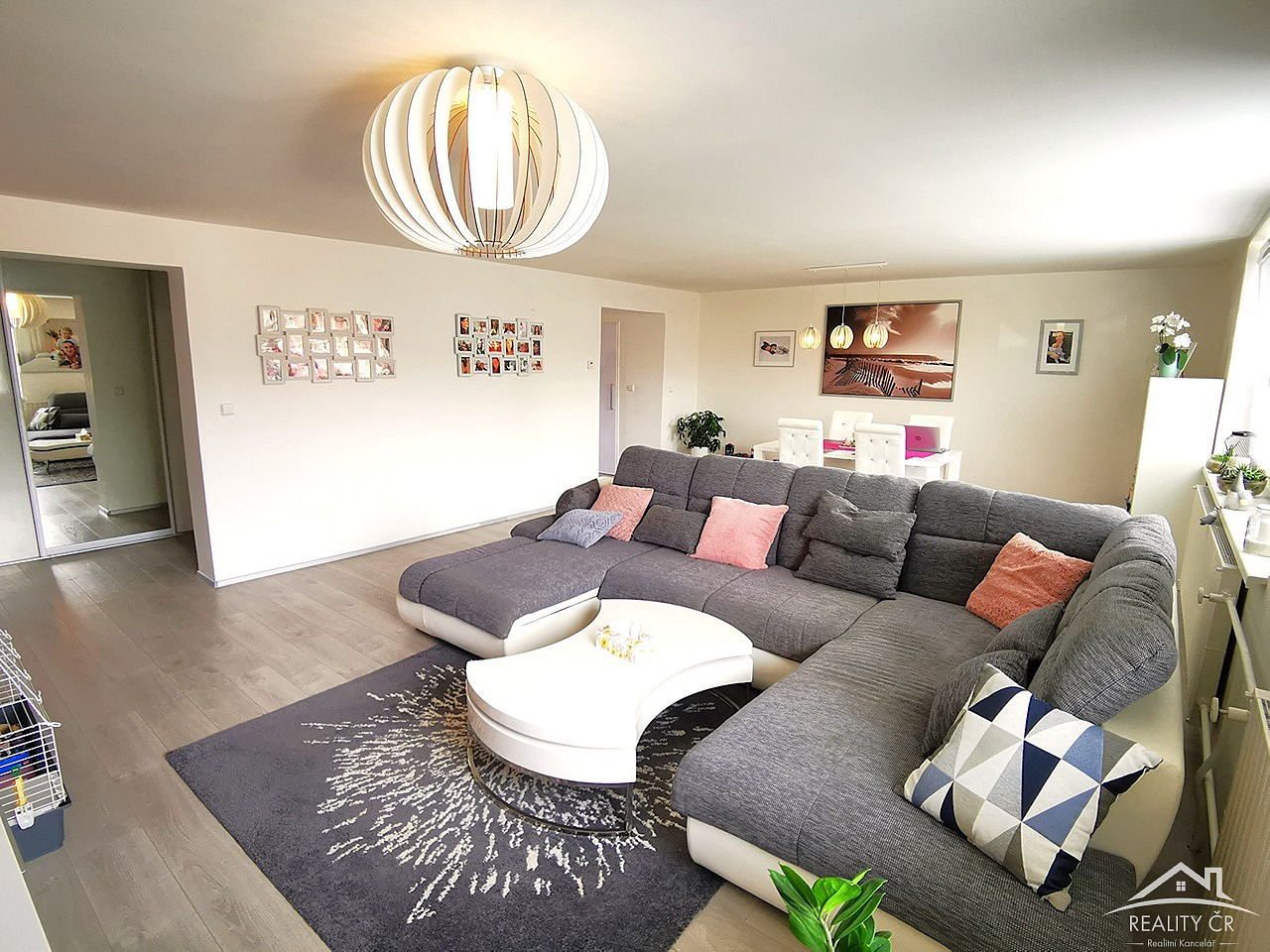 Prodej domu 328 m² s pozemkem 438 m² – fotografie 4