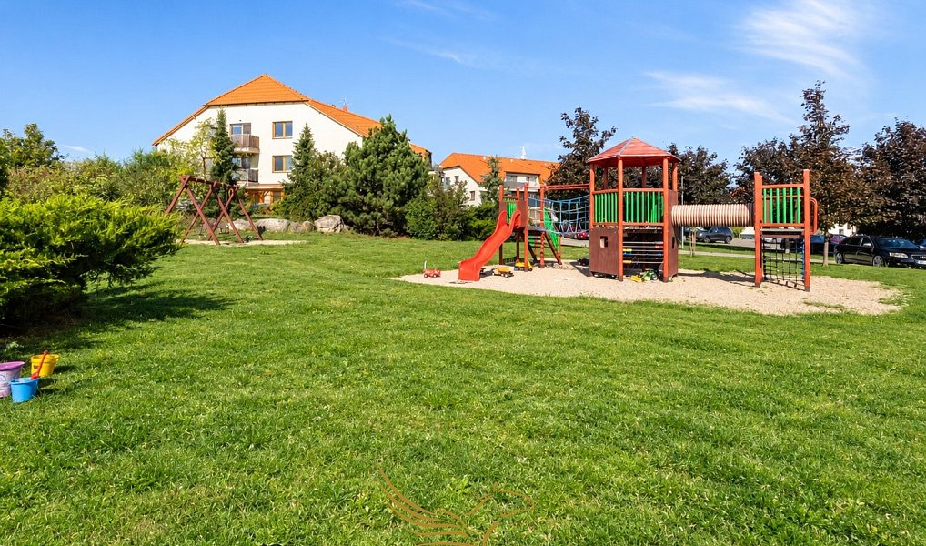 Prodej bytu 3+kk 68 m², Holubice – náhled fotky 25