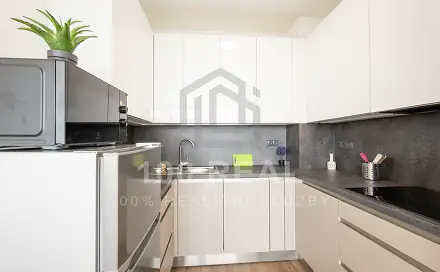 Pronájem bytu 2+kk 52 m², třída Míru, Pardubice - Zelené Předměstí