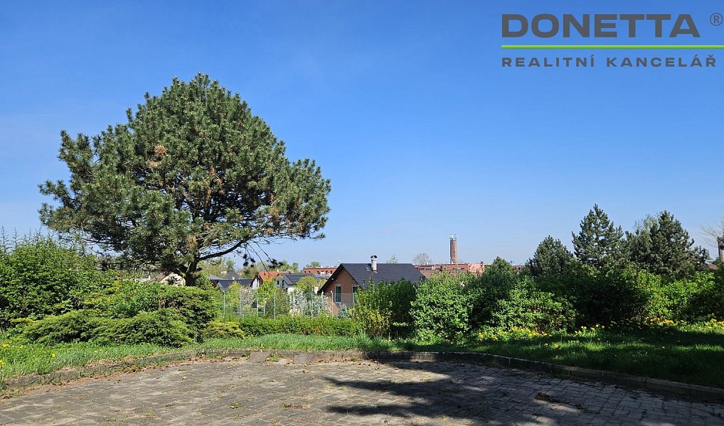 Prodej stavebního pozemku 782 m², Hradec Králové – náhled fotky 9