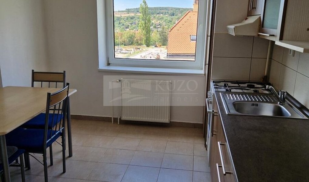 Prodej bytu 3+1 79 m², Znojmo – náhled fotky 2