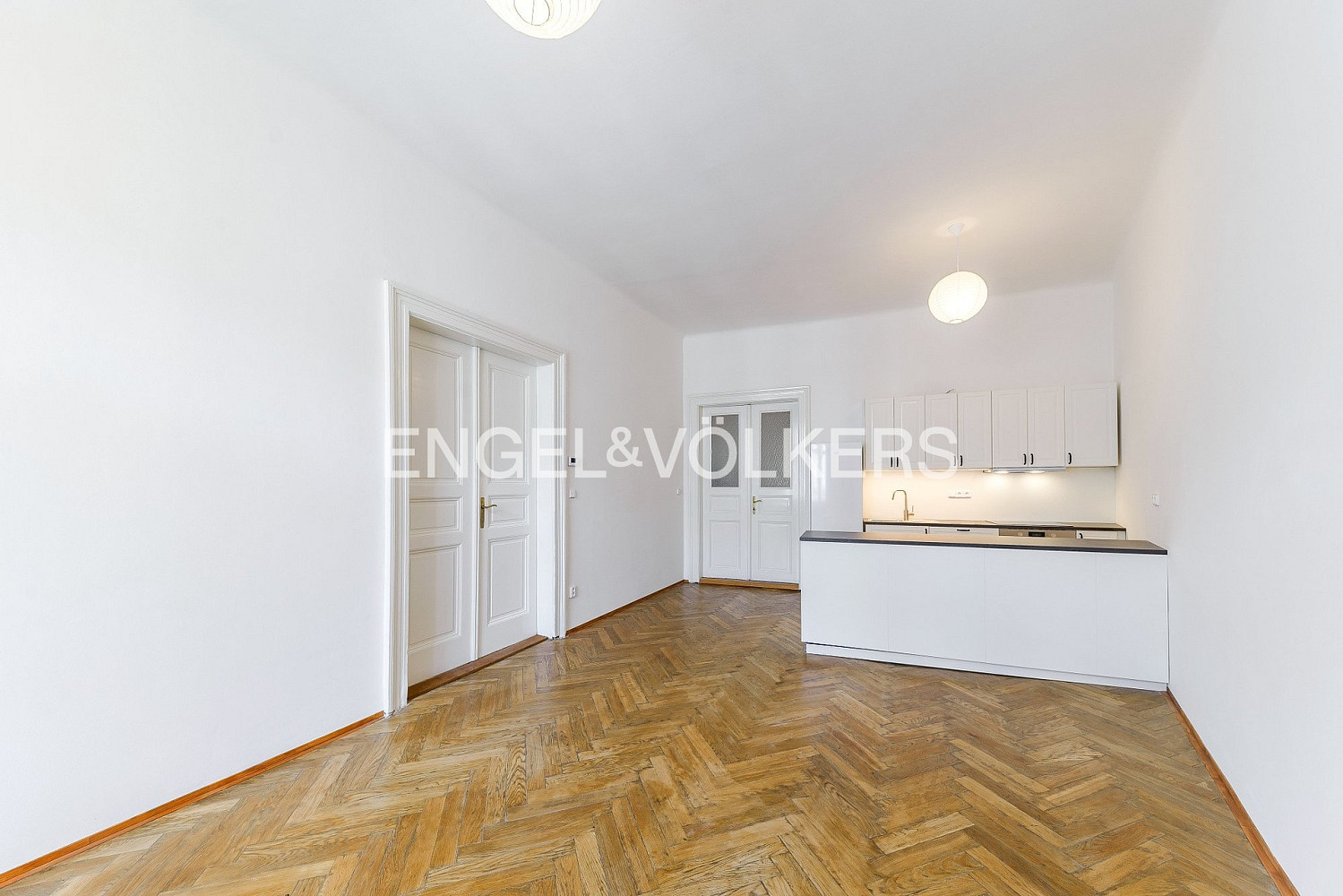 Pronájem bytu 3+kk 88 m² – fotografie 3
