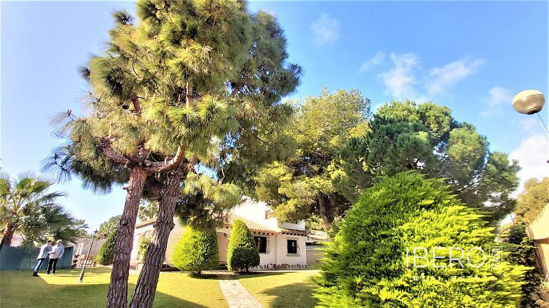 Prodej domu 163 m² s pozemkem 936 m² - Vista 4