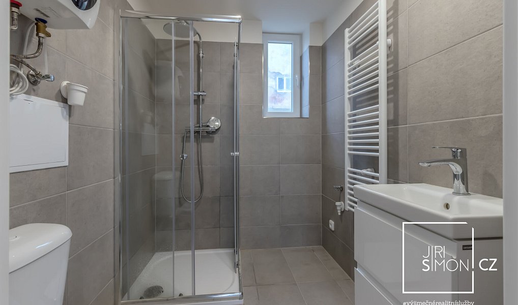 Prodej bytu 1+kk 41 m², Praha – náhled fotky 17