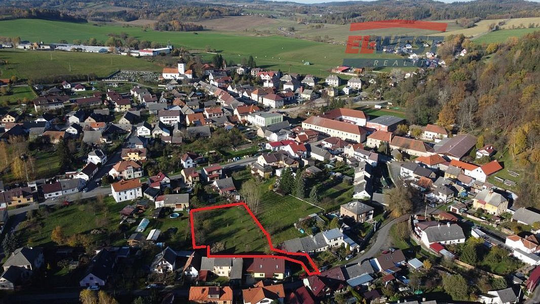 Prodej stavebního pozemku 1 935 m²