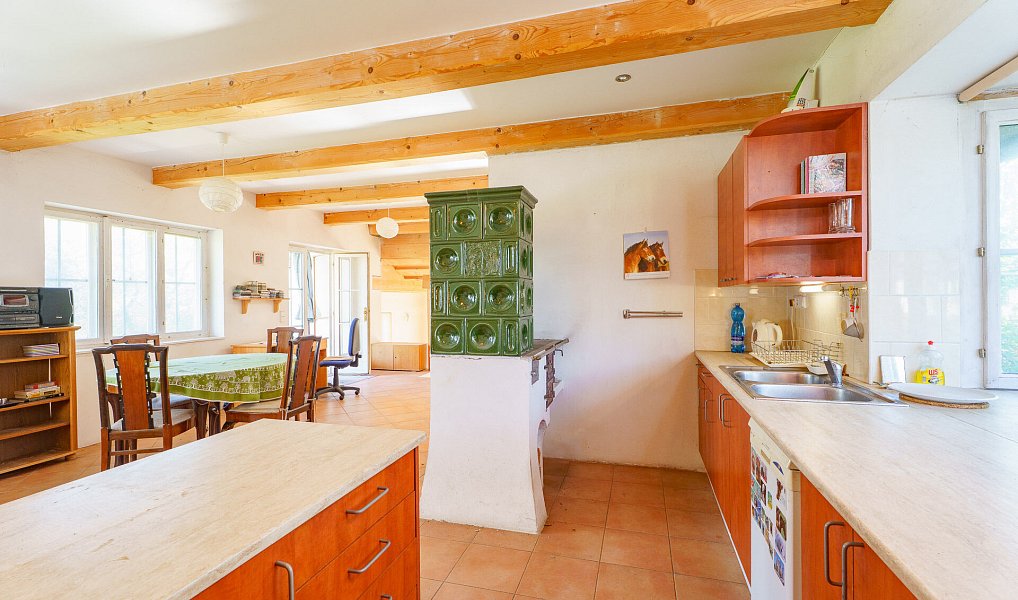 Prodej domu 153 m² s pozemkem 1 447 m², Statenice – náhled fotky 8