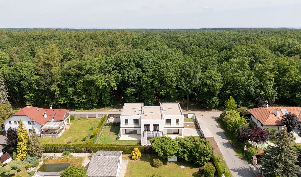 Prodej domu 144 m² s pozemkem 175 m², Praha – náhled fotky 4