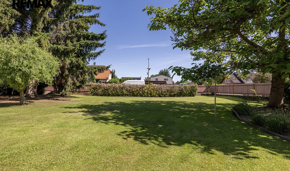 Prodej stavebního pozemku 623 m², Nelahozeves – náhled fotky 9