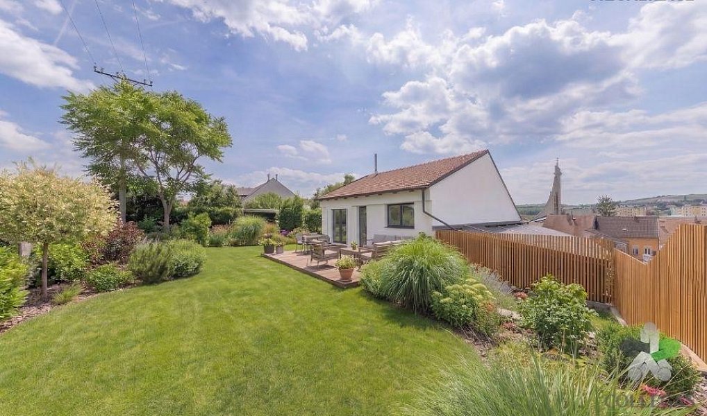 Prodej komerčního objektu (jiného typu) 421 m², Hustopeče – náhled fotky 9