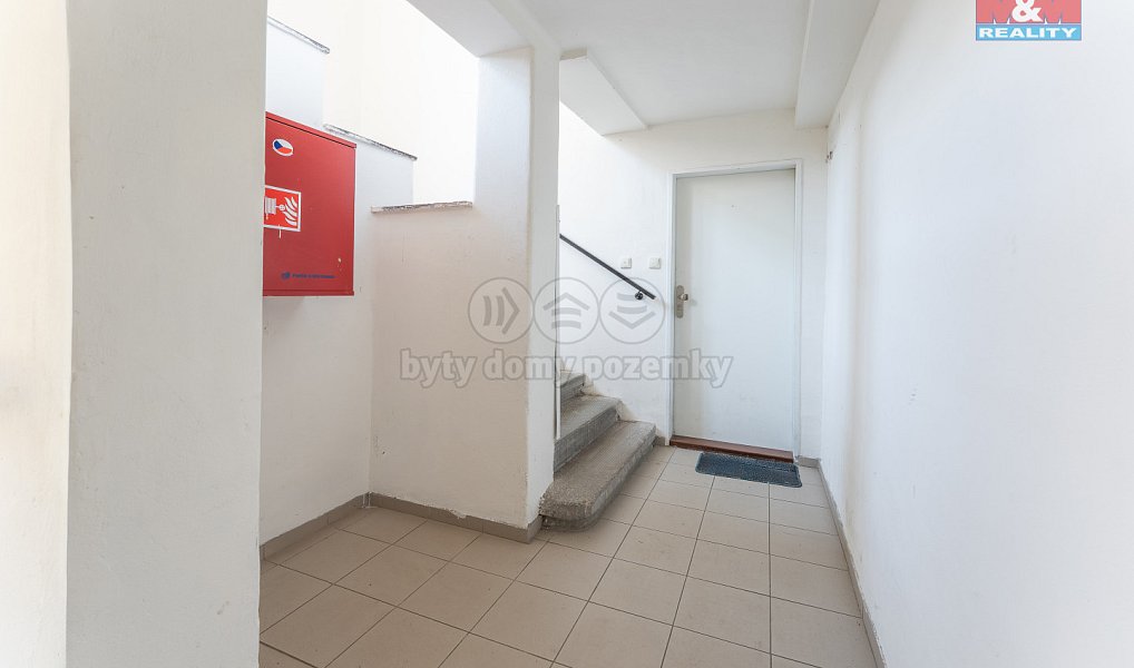 Prodej nájemního domu, činžáku 1 120 m², Liběchov – náhled fotky 17