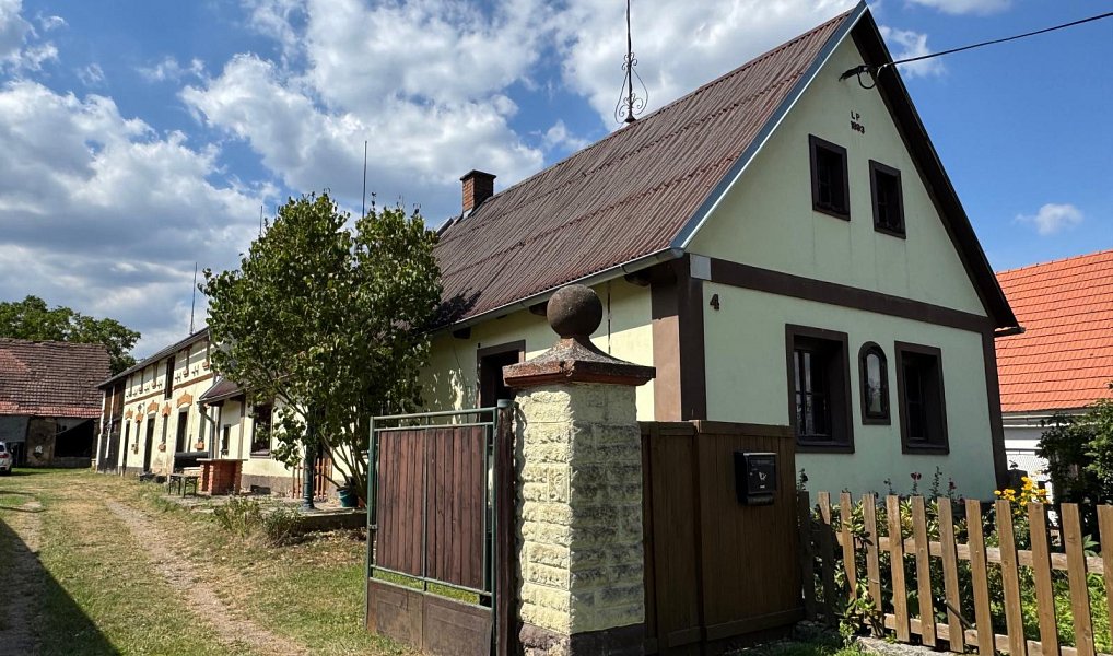 Prodej chaty/chalupy 300 m² s pozemkem 321 m², Velečín – náhled fotky 24