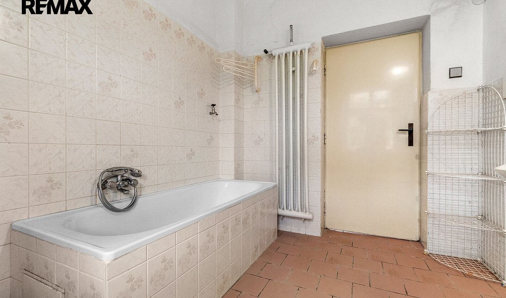 Prodej domu 240 m² s pozemkem 1 122 m², Střížovice – náhled fotky 14