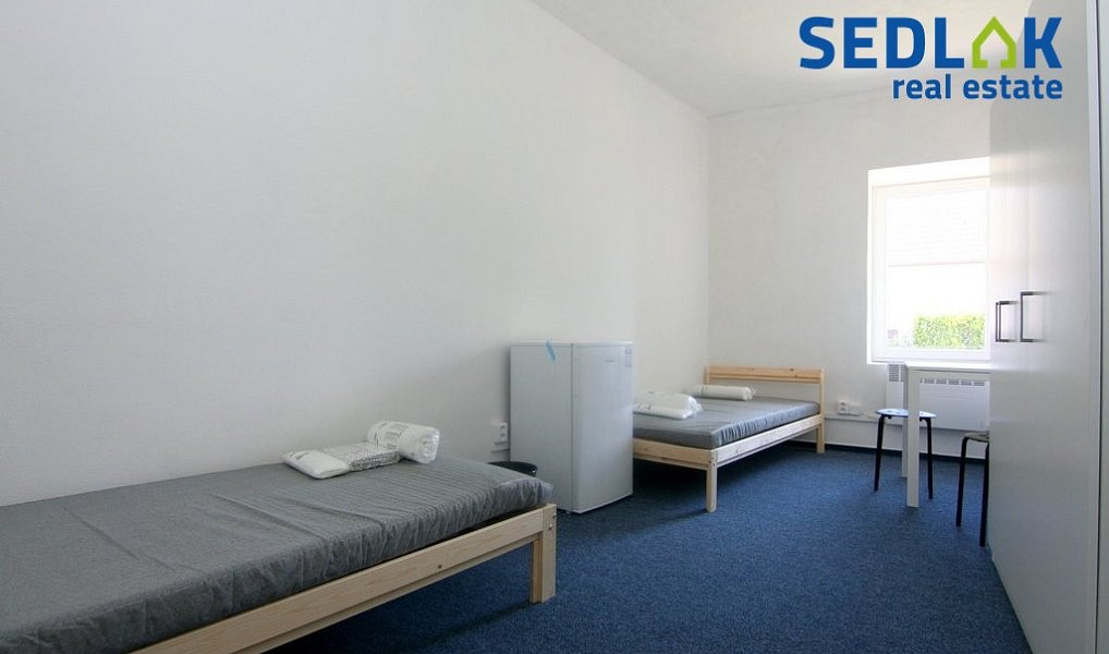 Prodej domu 173 m² s pozemkem 598 m², Odrovice – náhled fotky 10