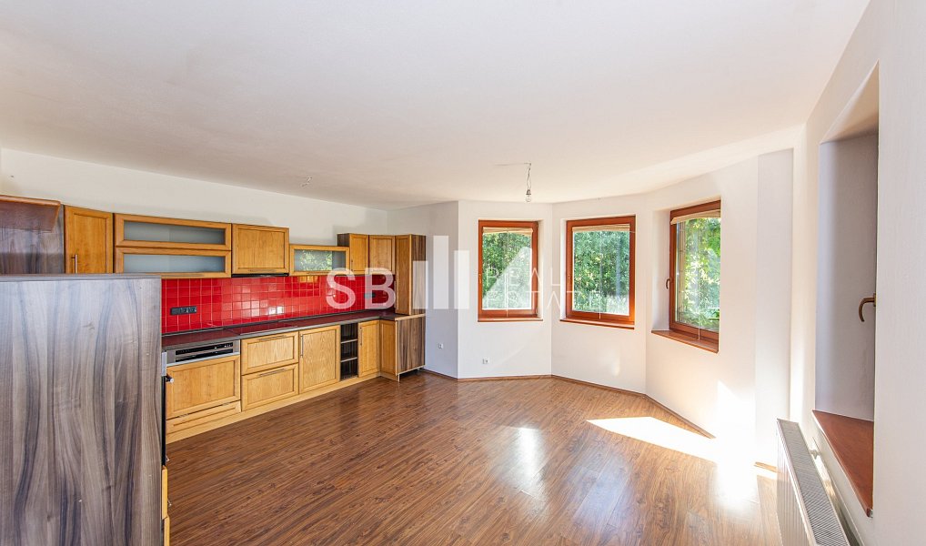 Prodej domu 230 m² s pozemkem 2 578 m², Borová – náhled fotky 6