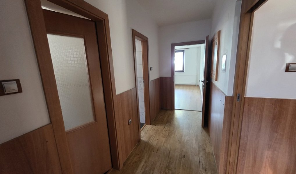 Prodej domu 229 m² s pozemkem 559 m², Holešov – náhled fotky 7