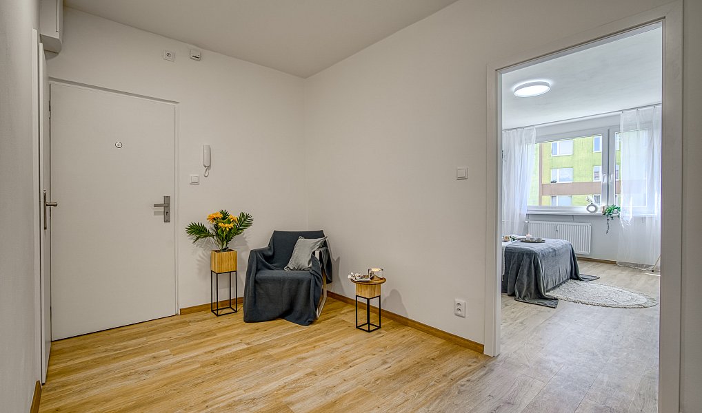 Pronájem bytu 2+1 59 m², Cvikov – náhled fotky 11