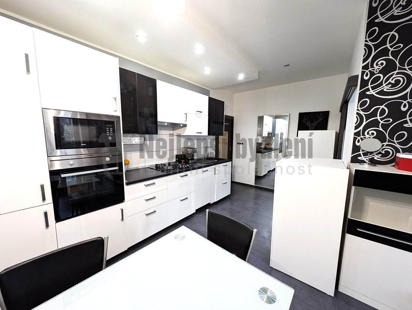 Prodej bytu 2+kk 35 m²