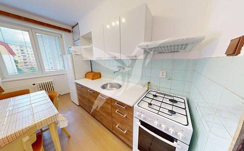 Pronájem bytu 3+1 72 m², Spojovací, Dobřany, okres Plzeň-Jih