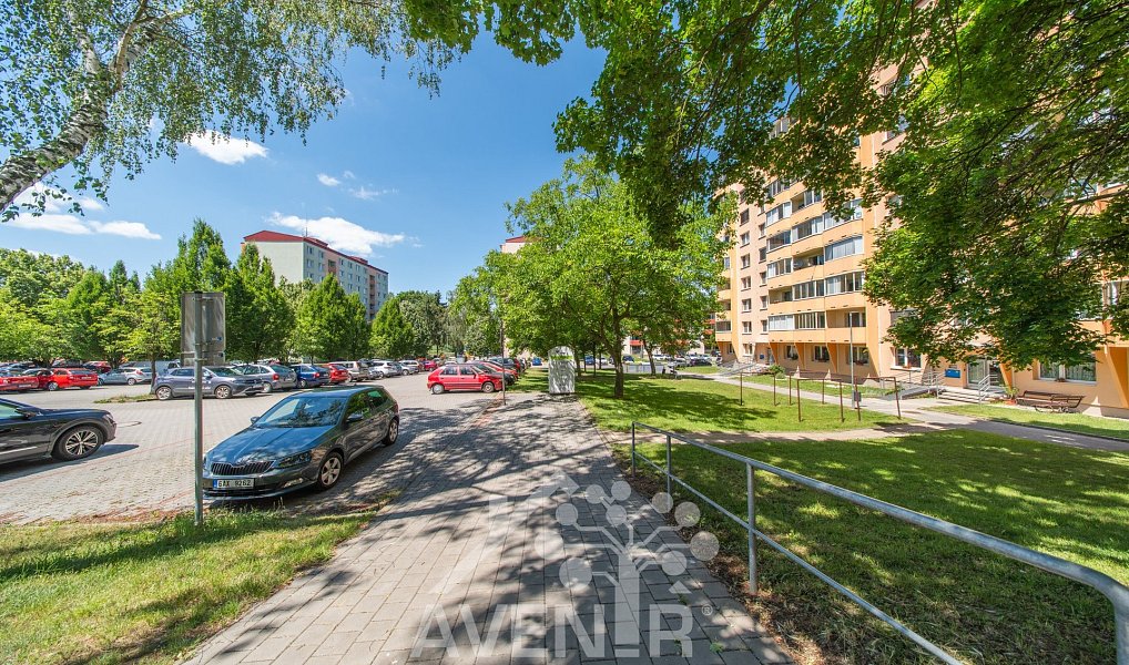 Prodej bytu 4+kk 72 m², Napajedla – náhled fotky 35
