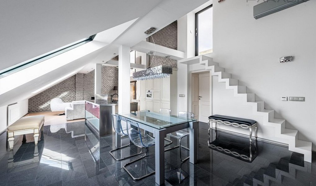 Prodej bytu 3+kk 162 m², Praha – fotka 1 z 14