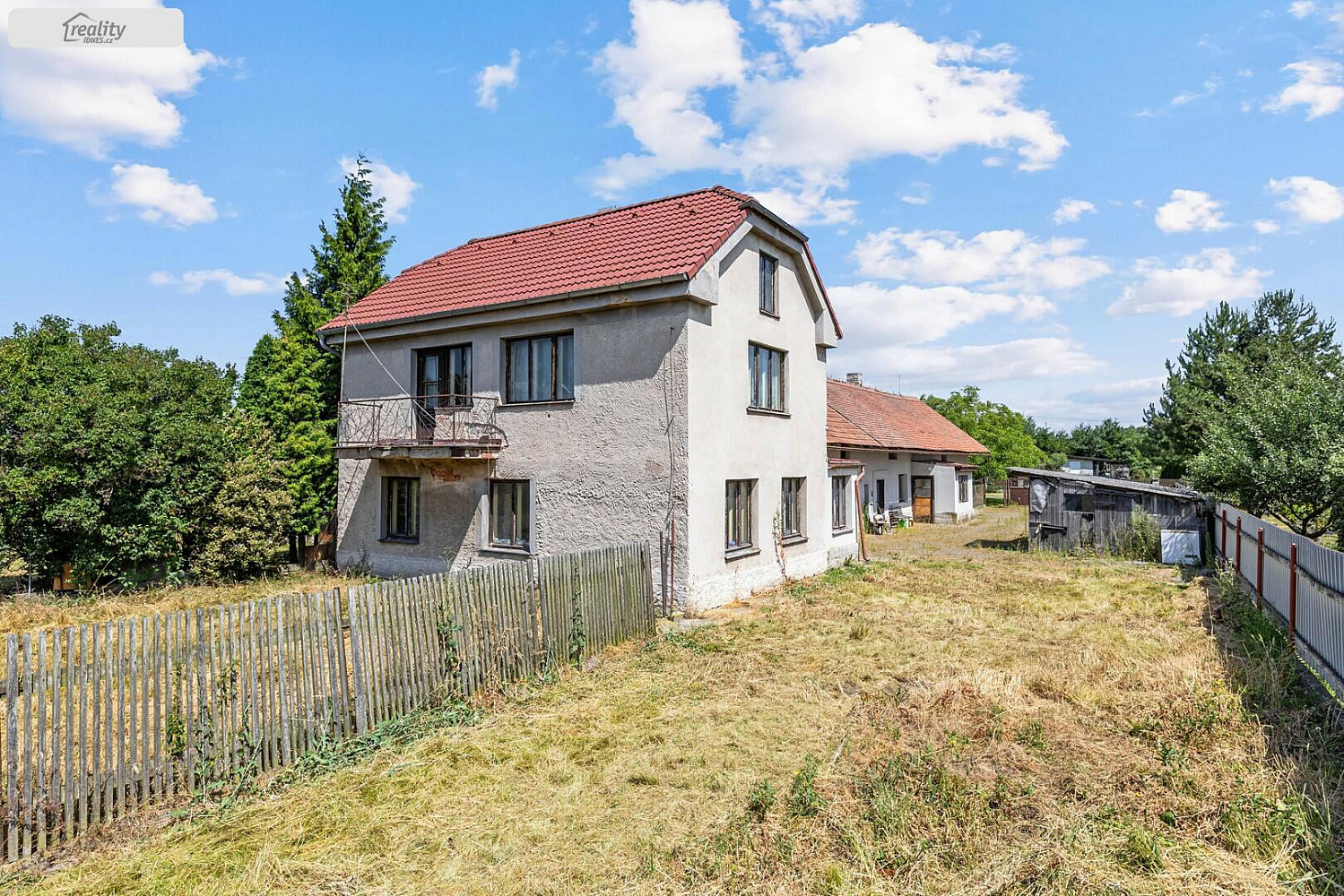 Prodej domu 173 m² s pozemkem 1 213 m²