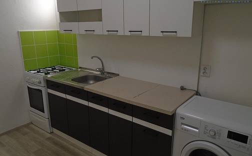 Pronájem bytu 1+1 37 m², Zarámí, Zlín