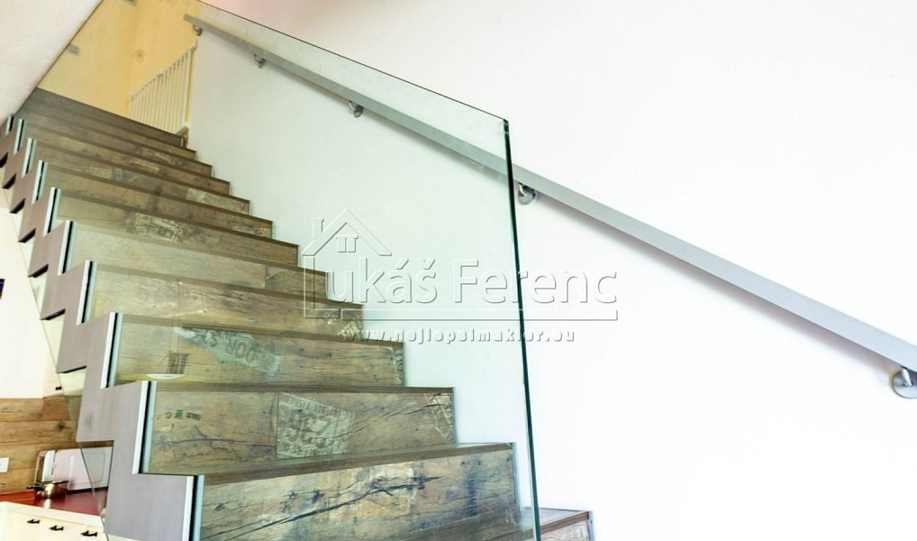 Prodej domu 83 m² s pozemkem 137 m², Škvorec – náhled fotky 10