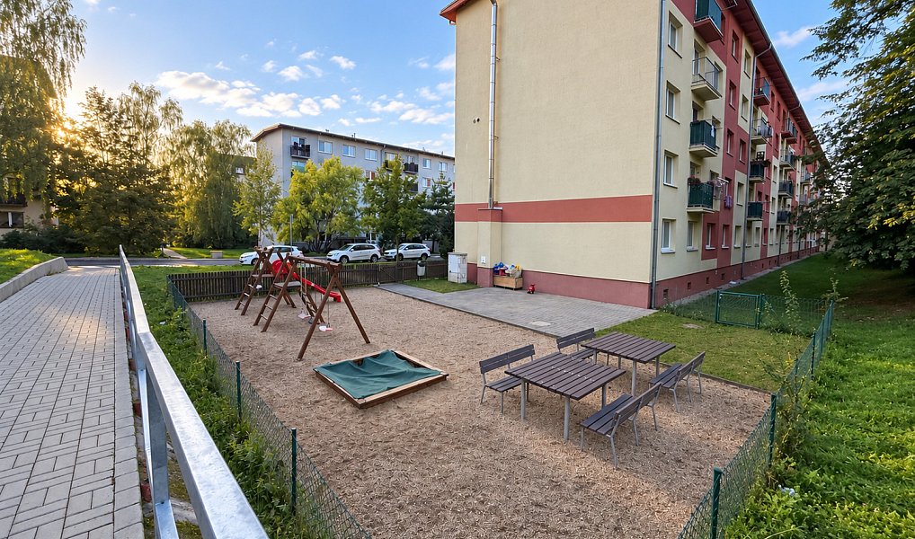 Prodej bytu 3+1 55 m², Milovice – náhled fotky 16