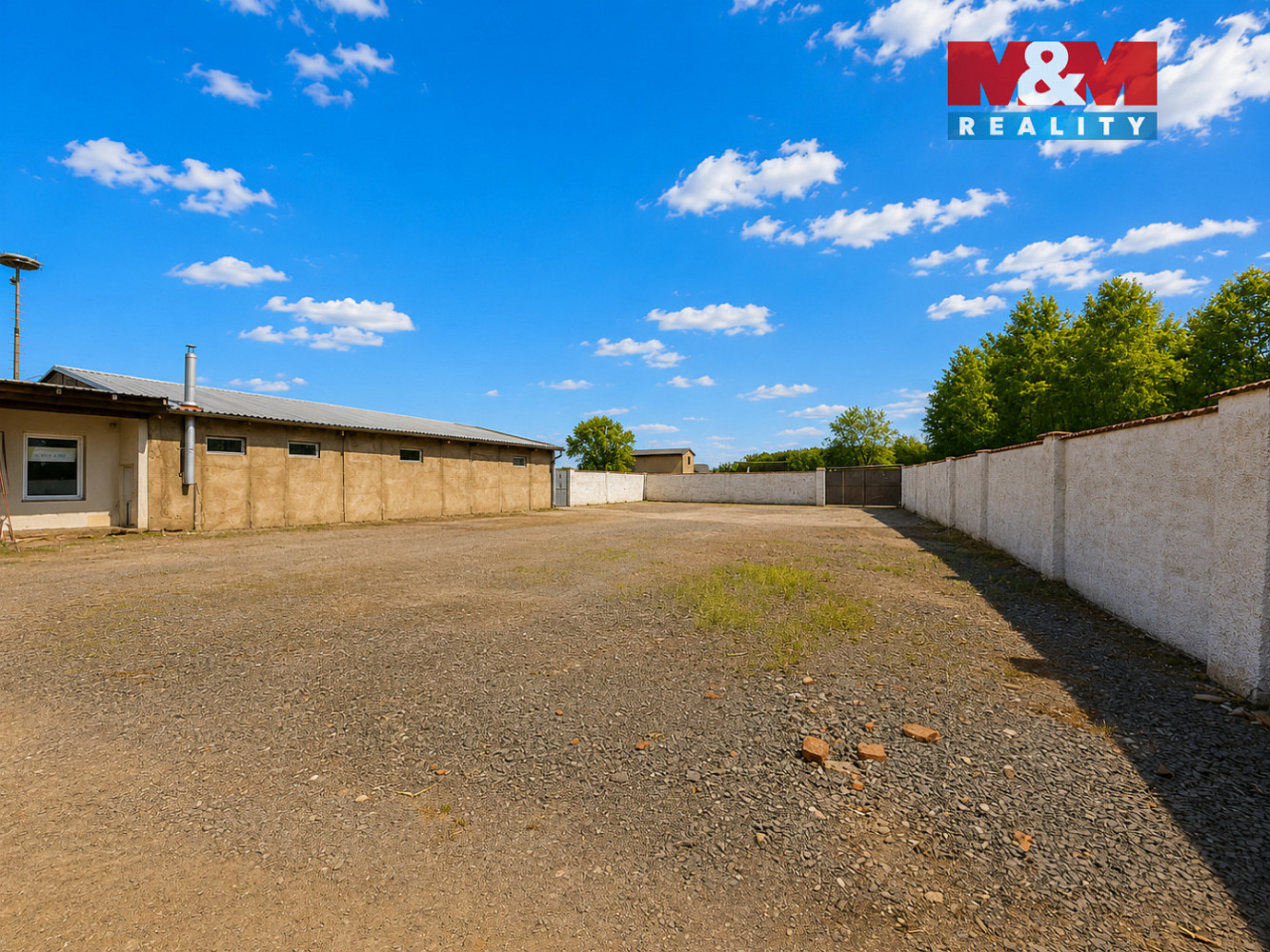 Prodej stavebního pozemku 4 112 m² – fotografie 2