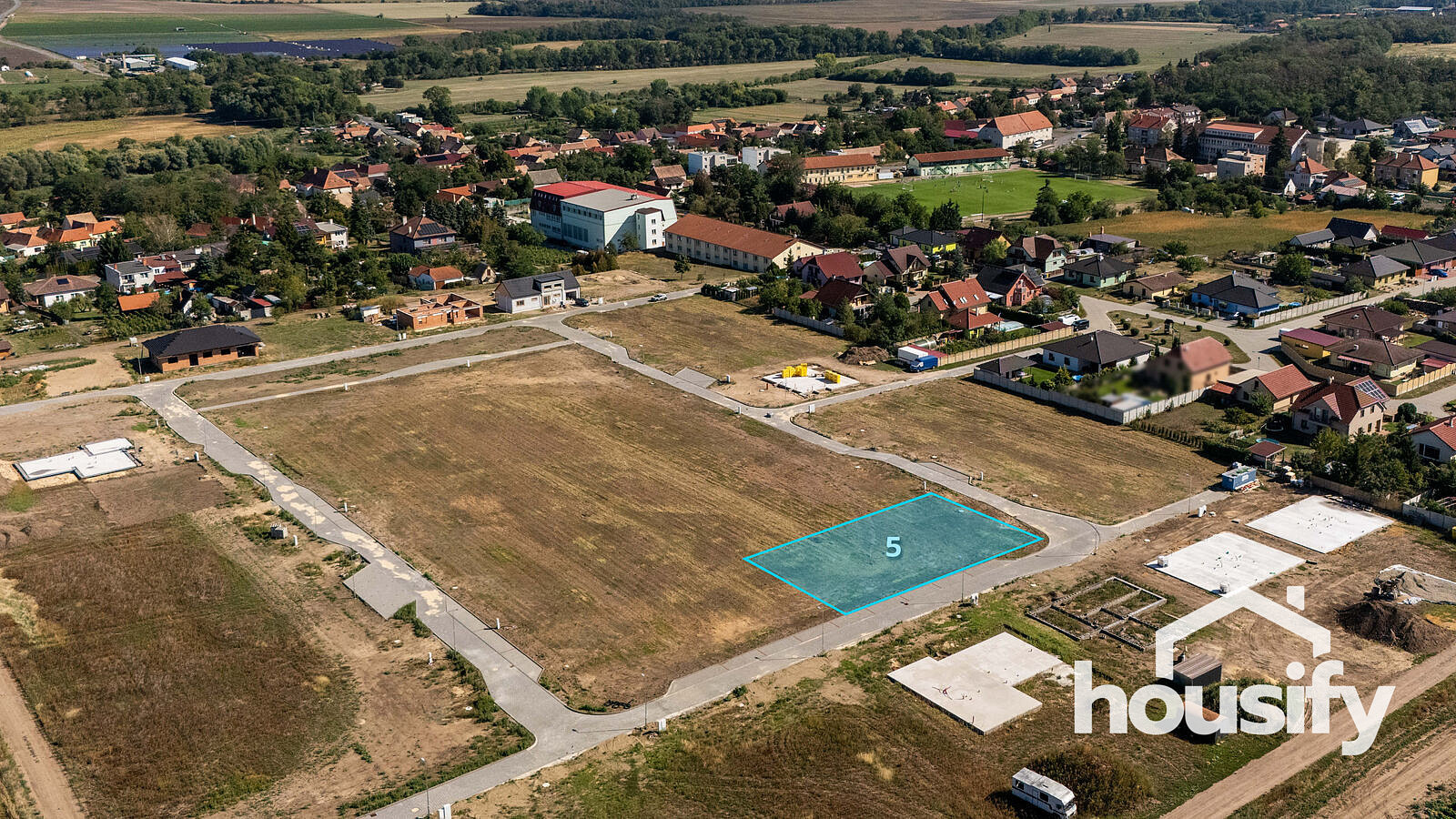Prodej stavebního pozemku 861 m²