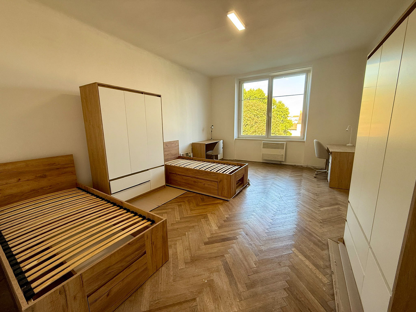 Pronájem pokoje 81 m²