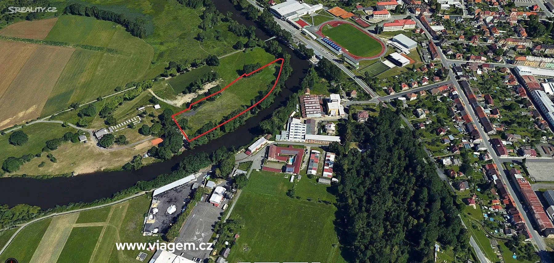 Prodej komerčního pozemku 1 669 m² – fotografie 3