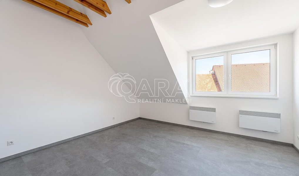 Prodej bytu 2+kk 65 m², Ivančice – náhled fotky 9