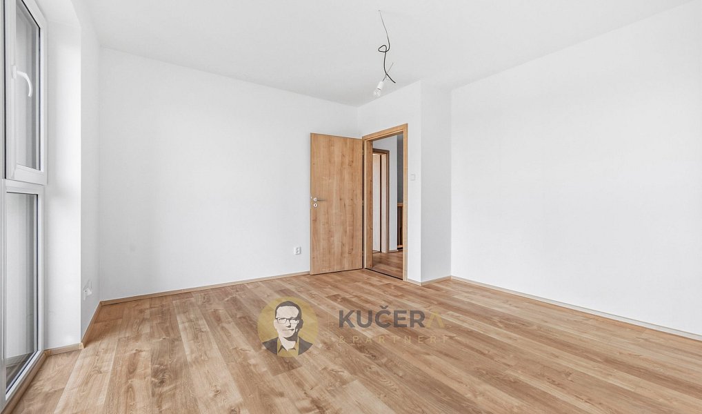 Prodej domu 145 m² s pozemkem 600 m², Nemyslovice – náhled fotky 23