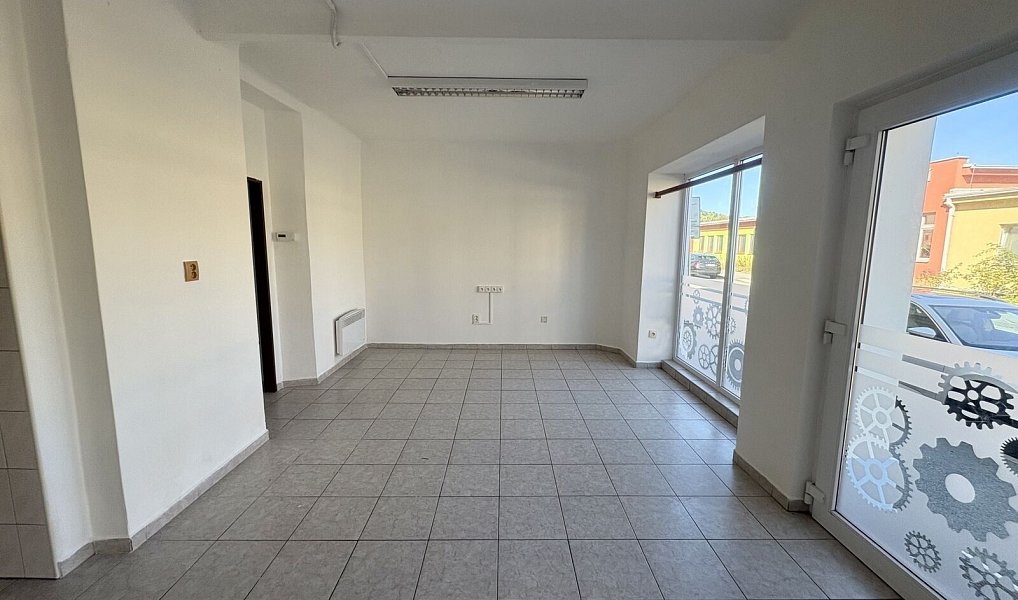 Pronájem obchodních prostor 74 m², Vimperk – náhled fotky 6