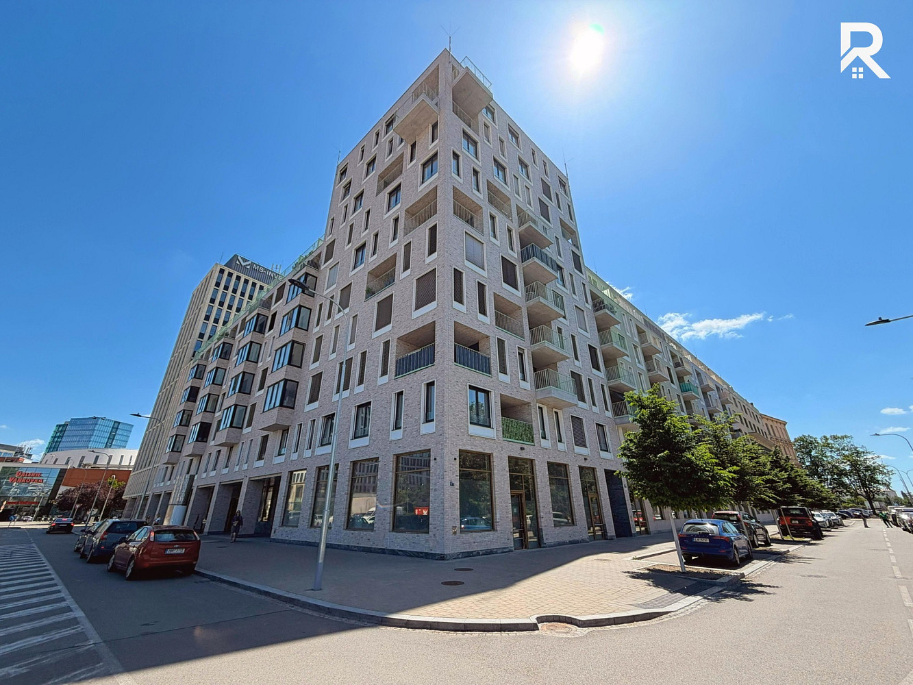 Pronájem bytu 1+kk 34 m² — photo 3