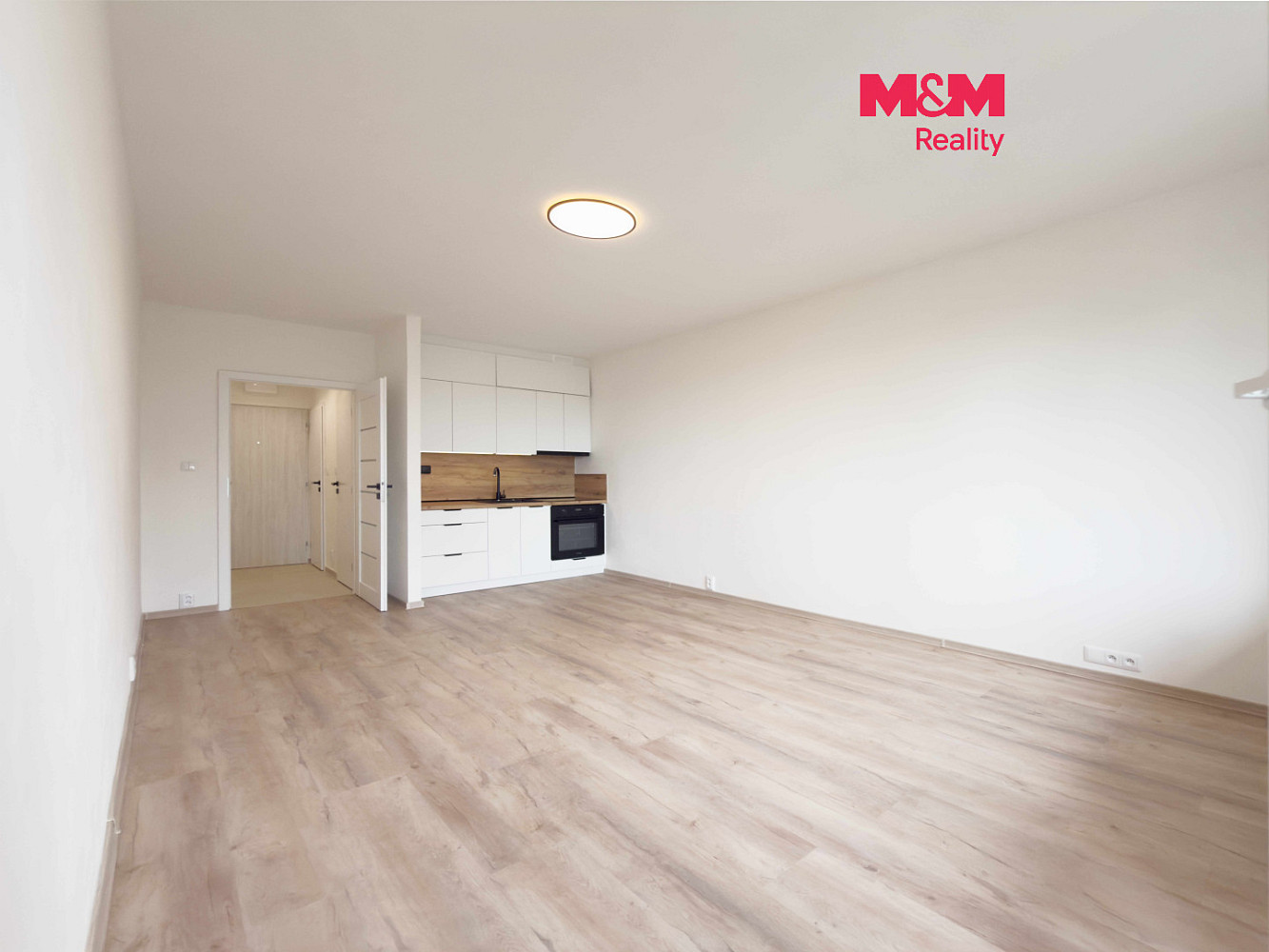 Pronájem bytu 1+kk 30 m²