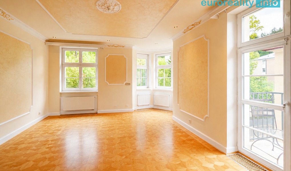 Prodej bytu 4+kk 117 m², Mariánské Lázně – náhled fotky 9