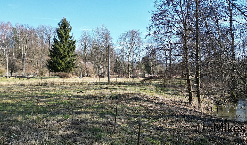 Prodej stavebního pozemku 2 359 m², Křižany – náhled fotky 3