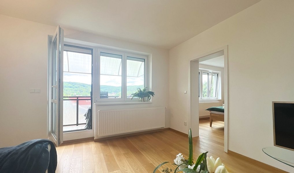 Prodej bytu 3+kk 74 m², Luhačovice – náhled fotky 12