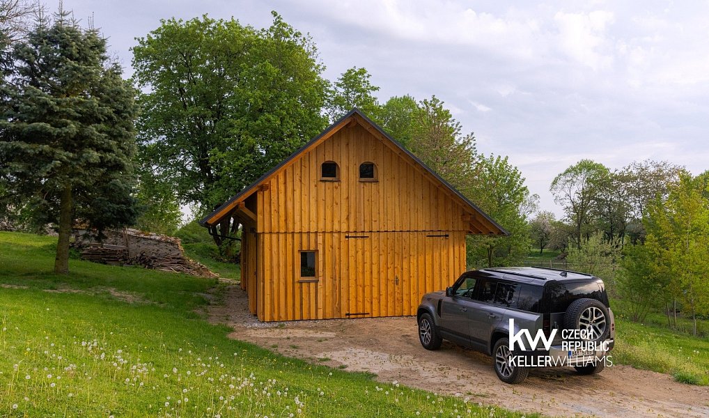 Prodej domu 271 m² s pozemkem 3 312 m², Křeč – náhled fotky 44