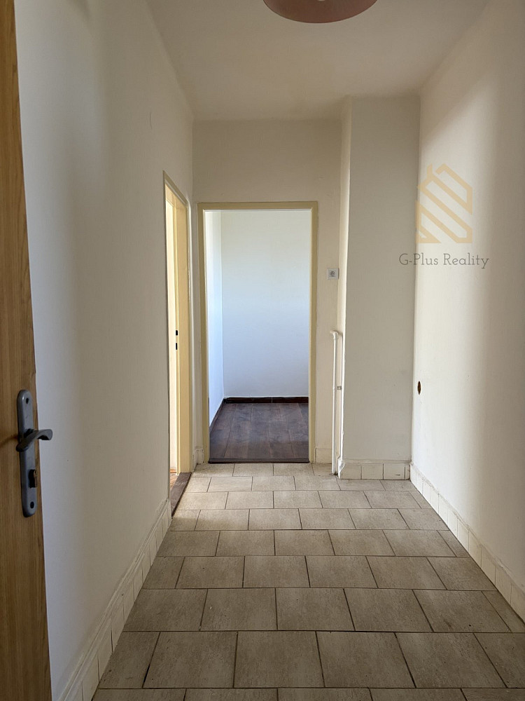 Pronájem bytu 2+1 65 m² – fotografie 3