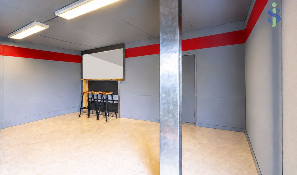 Prodej klubovny, tři smontované buňky, Praha Žižkov, Praha – náhled fotky 3